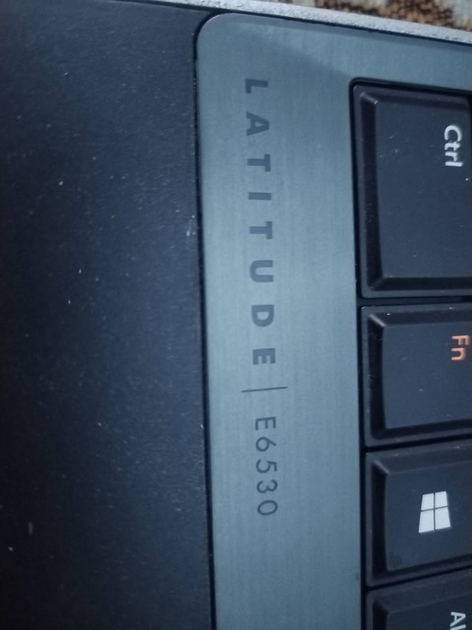 السلام عليكم للبيع حاسبة نوع Dell كلش نضيفة استعمال قليل غراضهة جاهزة شاحنة أصلية ماوس جنطة مواصفاته راسلني ادزلكياهن مكاني حلة السعر 125 للاستفسار ***********
