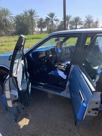 بسم الله الرحمن الرحيم سيارة اولدز موبيل 1990 ، گشرها نظيف، المحرك تما...