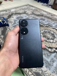 شباب مبايل هونر اكس سبعه الذاكره 256 البطاريه 6000 المبايل مكفول مراوس...