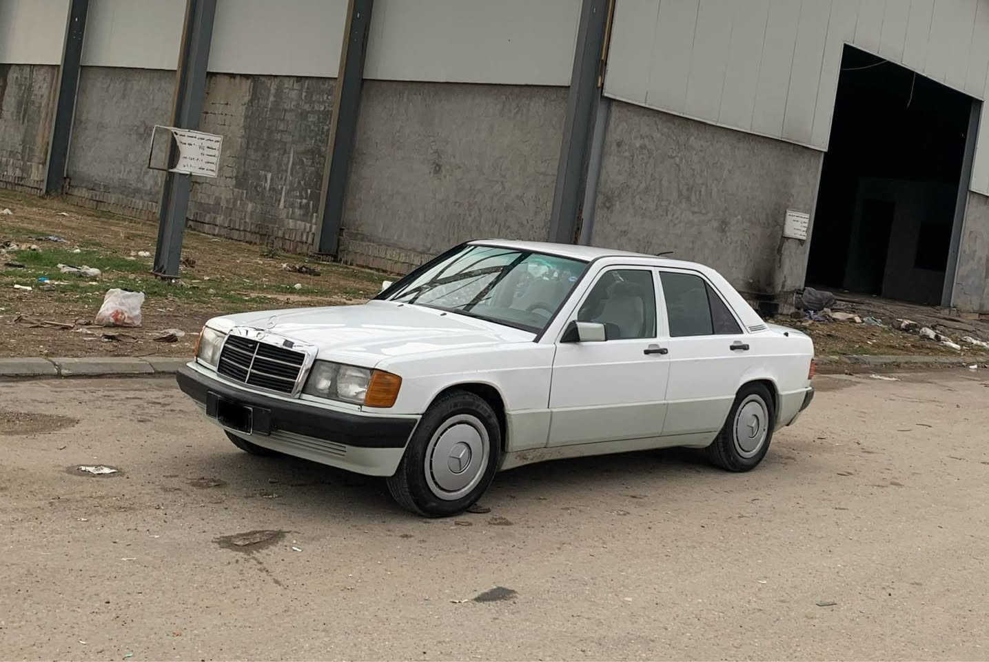 *********** ئارم بلاستيك هةولير بةشةرتي ئارم ئةوةليات براوة نةبيت كير ئوتوماتيك مكينة ٤ بستون كيرومكينةوتبريد بةشةرت بيشو دواي توندوتولة كارةباي هةمو ئيش ئةكات تايةي تازةية دةعمو ليدراوي هيج نية ٢ بارجة بوياخة بو جواني هةمو كياني لةسةر بيلاد ماوة سيارةيةكي زور تازةية سعر ٤٦ معاملة لة سليمانيم *********** السليمانية, العراق
