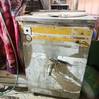 بسترة للبيع السعر : ٥٠٠ الف قفل المكان : بغداد الامين الثانية  الرقم :...