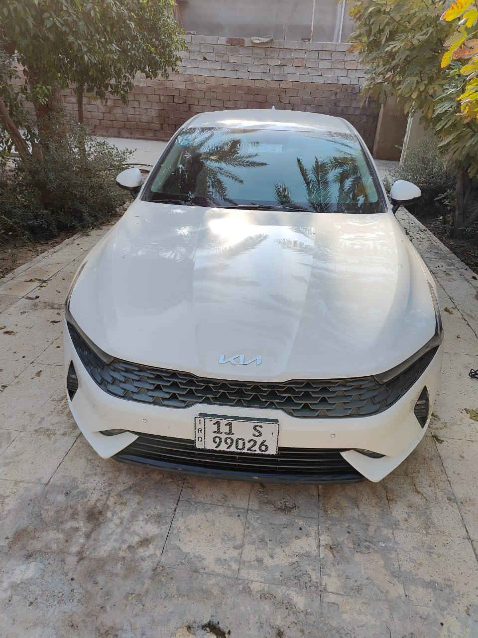 السلام عليكم ورحمة الله وبركاته
نعرض الكم اليوم كيا K5 موديل 2022 خليجي وكالة الدولية.
السيارة محرك 2000 دووش قطرة، نظافة عالية.
بيها نص بَيند كلير بدون داخل وبدون إيرباك، فقط أثر شخطو تخريب (خبانة).
الممشى: 63 ألف كيلومتر حقيقي.
المواصفات:
كشنات كهرباء مع تبريد
شاشة كبيرة
نظام ملاحة
تحديد مسار
مثبت سرعة
دخول ذكي
تشغيل بصمة
أبواب بصمة
3 أنظمة قيادة (Sport / Normal / Eco)
Auto Hold
دبل عداد
تشغيل عن بعد
السيارة فول مواصفات عدا الفتحة.
السعر خاص او اتصال بلرقم 
📞 للاستفسار: ***********
