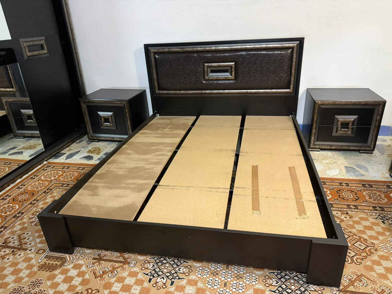 ناونيشان سليماني / كانيسپيكه پيشانگاي مه ليك

سعري ته نها/٣٥٠  هه زار 

تاقم نوستني توركي،/٦ پارجه به دؤشه كه وه 
ماركه ي  ئه لفينؤ

هه ر به ريزي خوازياره ئه تواني په يوه نديمان پيوه بكات

گه ياندنيشمان هه يه بؤ سه ر حه م شاره كان

***********  viber
