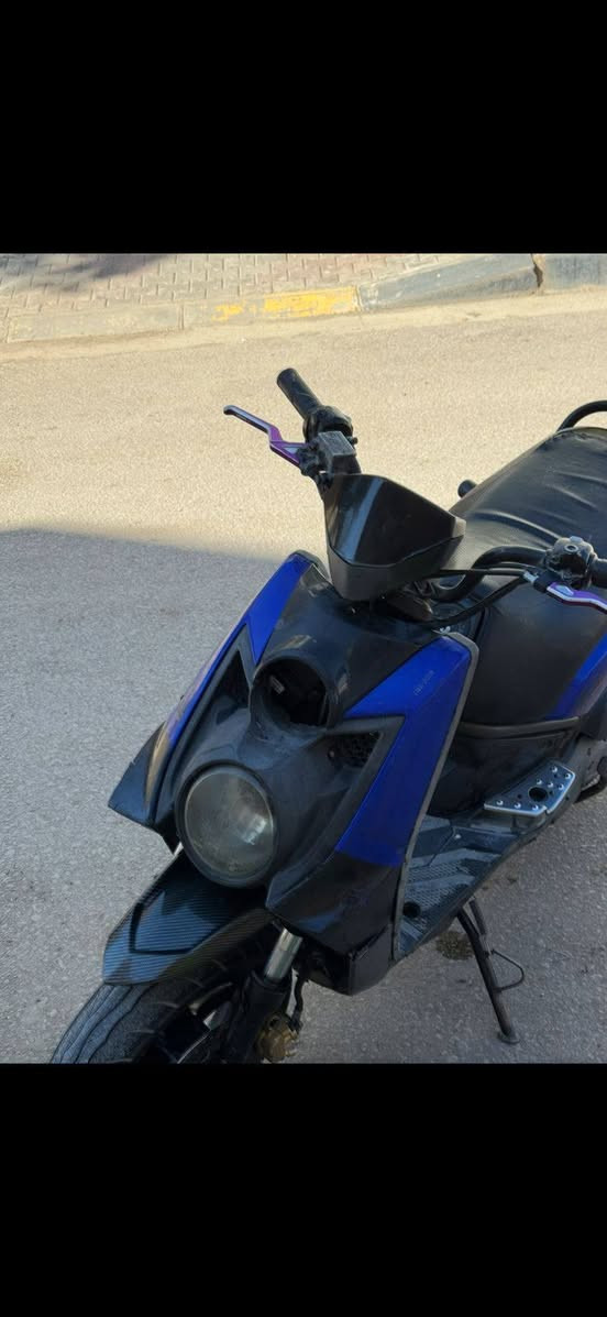 سلام عليكم سكنس جبلي كارتون
مكينه وكاله شرط 
تخبل نصبه كفرات وكاله زرك 
بيه يدات كوسو 
صچميه تخبل 
ملاح مقبطه
جديده صدرها ودبلاتاها الخلفيه جدد بلاد
نكره سلف عاوجه الدراجه راديه ب ٨٥٠ بيه مجال بسيط مكاني كربلاء المقدسة رقم ***********
المو شراي ليوصلي فدوه رحتلك
