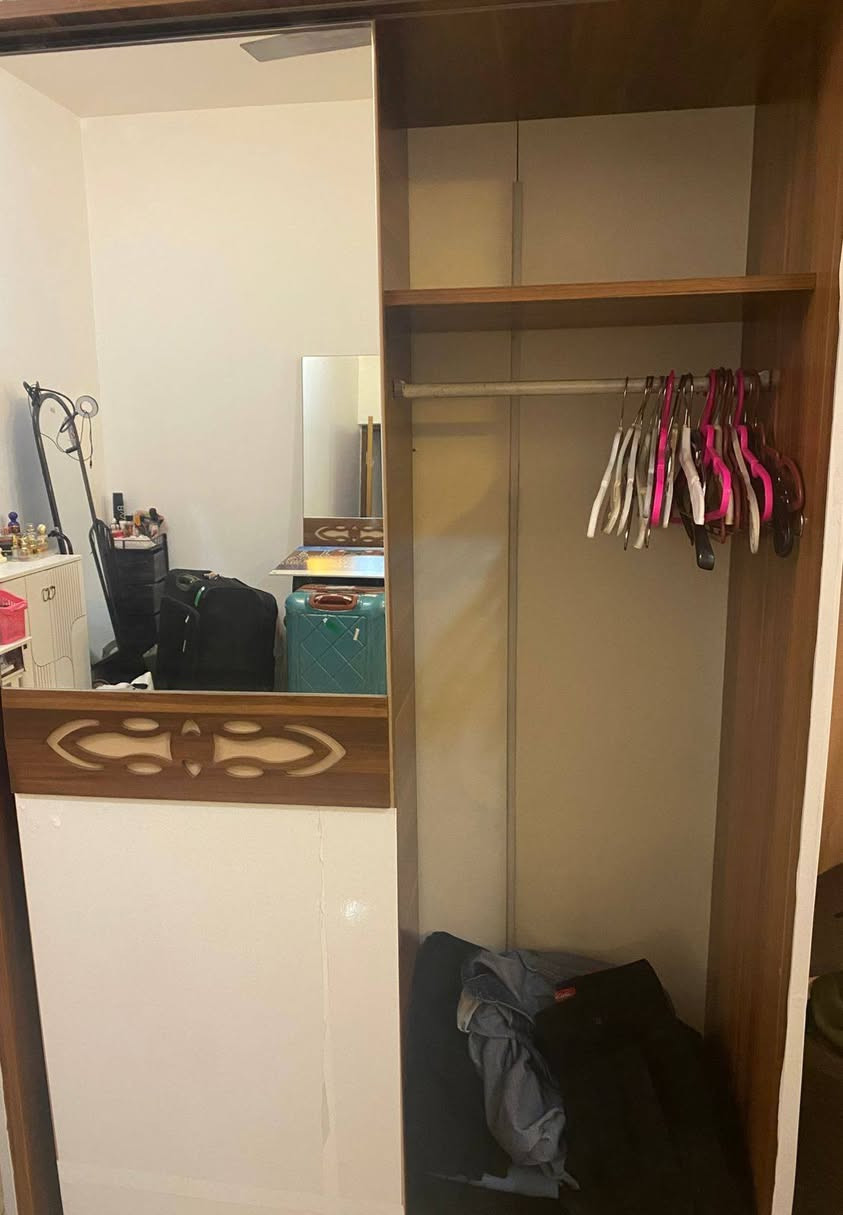 عنوان الاعلام غرفة صاج ٣ اسرة وكنتور وميز تواليت وبلازمه  وكنتور بابين تركي للبيع


**إذا كنت صاحب هذا الإعلان وتريد حذفه لأي سبب، رجاءا أرسل رسالة إلى الدعم الفني**