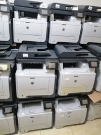 HP MFP 521dn • ٤٢ صفحة/دقيقة • سعة ١١٠٠ ورقة