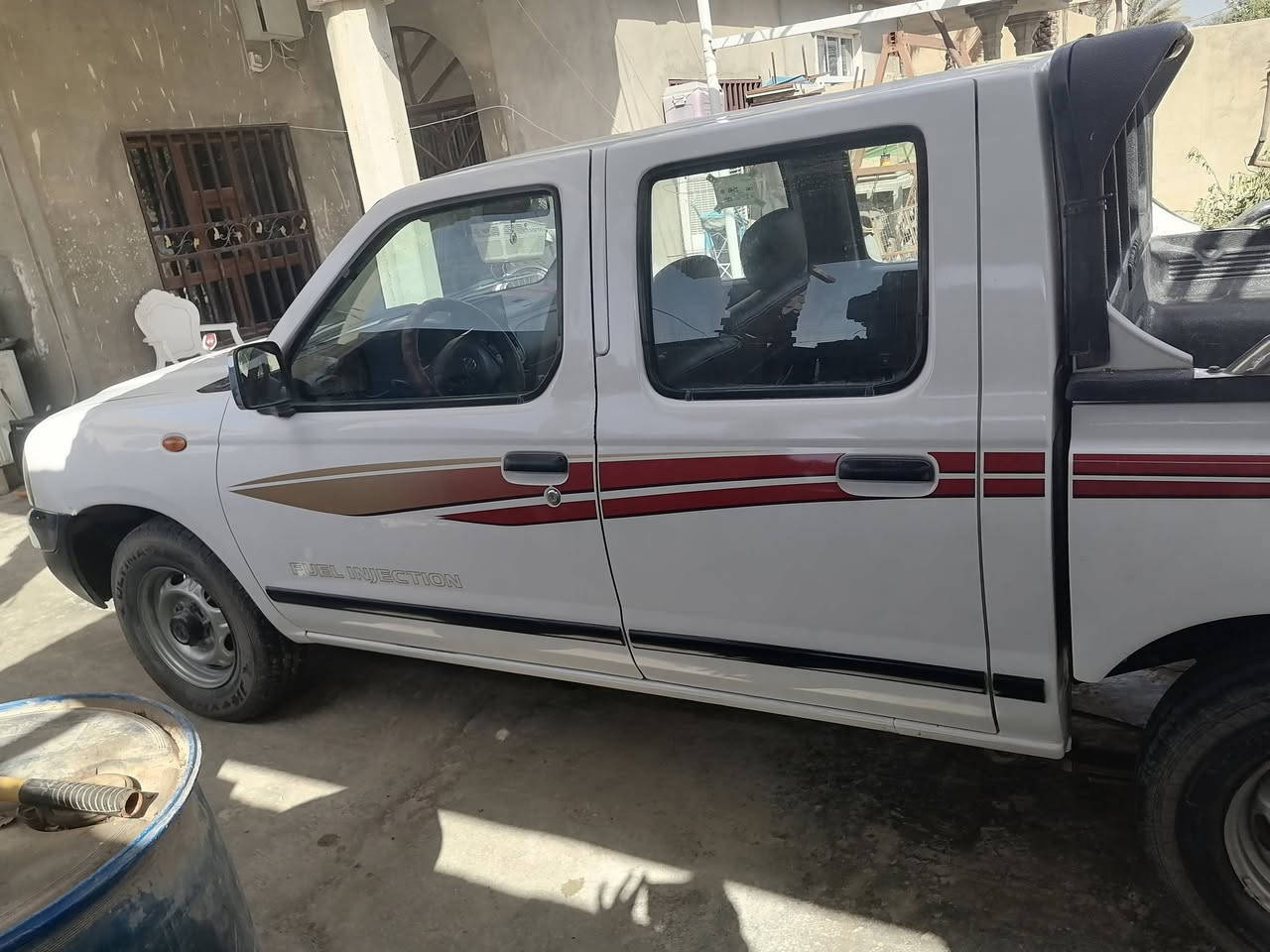 للبيع نيسان دبل ٢٠٠٨ ياباني بيها صبغ براس جاملغ السايق فقط سعرها ١٢٨ سنوية بعد ما ساقطة بيها دفتر بانزين
مكانها داخل الحويجة ***********
