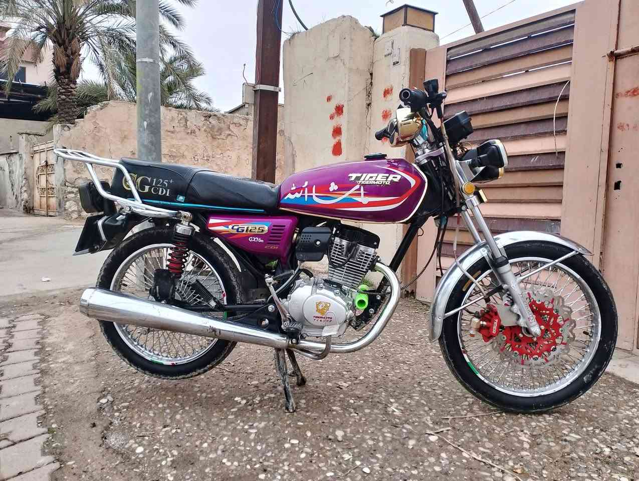 تايكر للبيع 4كير
 موديل 24
 كهربائيات وياله تايرات دبلات كلها بالشرط محرك بالشرط دراجه جديده لوك سعرها 525بيها مجال قليل كلها ع بلاد  خاص مفتوح *********** بي واتساب
