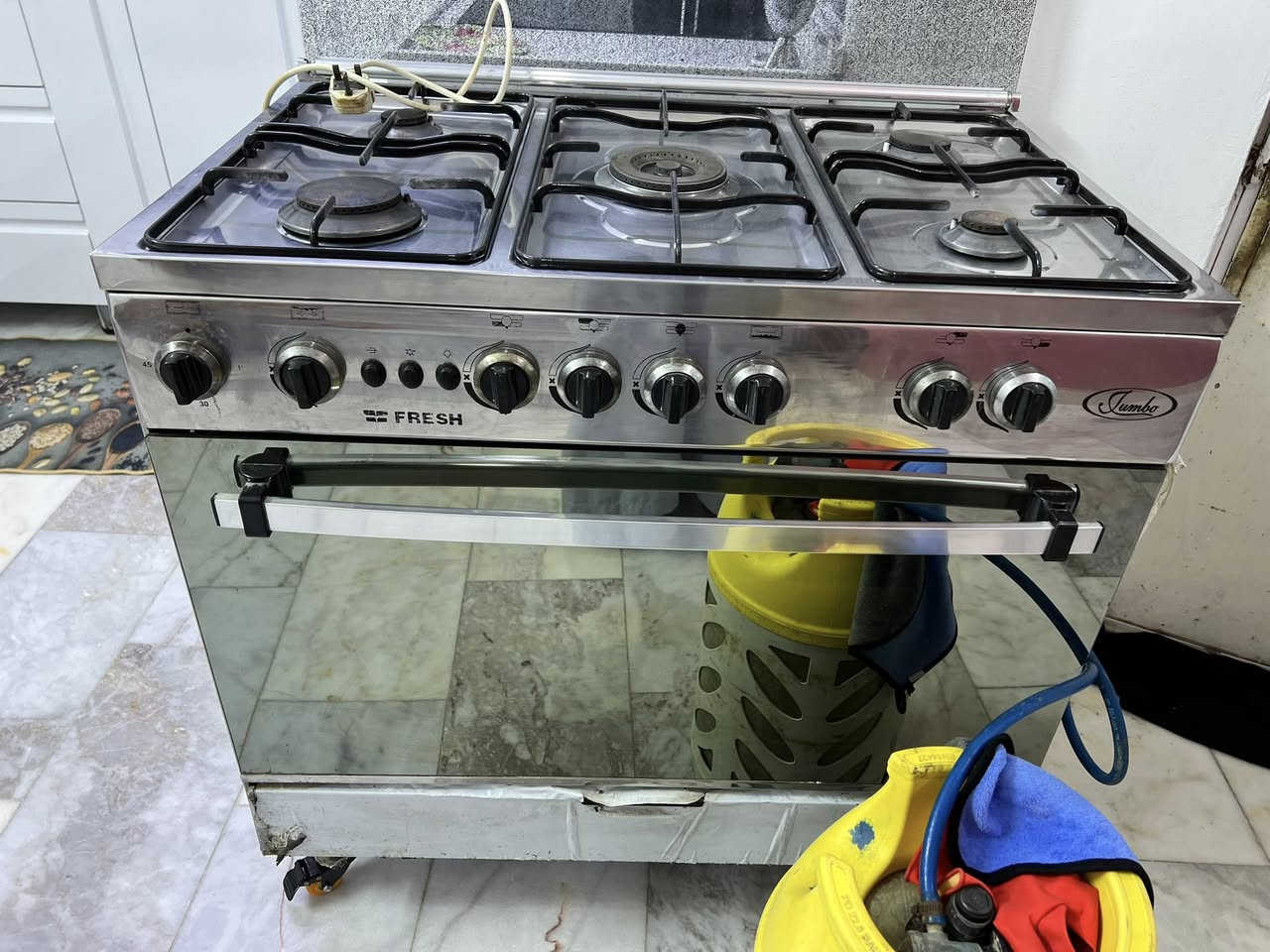 طباخ فريش نضيف جداً خمس عيون غاز ابو الفرن مكاني التنومه شارع 17 السعر 300


**إذا كنت صاحب هذا الإعلان وتريد حذفه لأي سبب، رجاءا أرسل رسالة إلى الدعم الفني**
