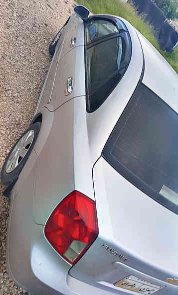 شوفرلێت  سازوکی 2007
گێر ئوتوماتیك 
گێر و مەکینە شەرت
بێ دەعم بێ سبغ 
تەحویل وەکالە شەرت
415هزار غرامە
سعر 66 مجال
*********** دهوك
