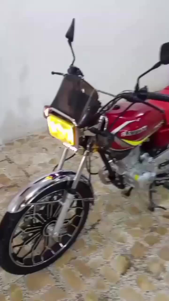 مكلف بالنشر
دراجة نوع سيفان بدون اوراق موديل2024 بصمة السعر 750 الف للتواصل على الرقم ***********
