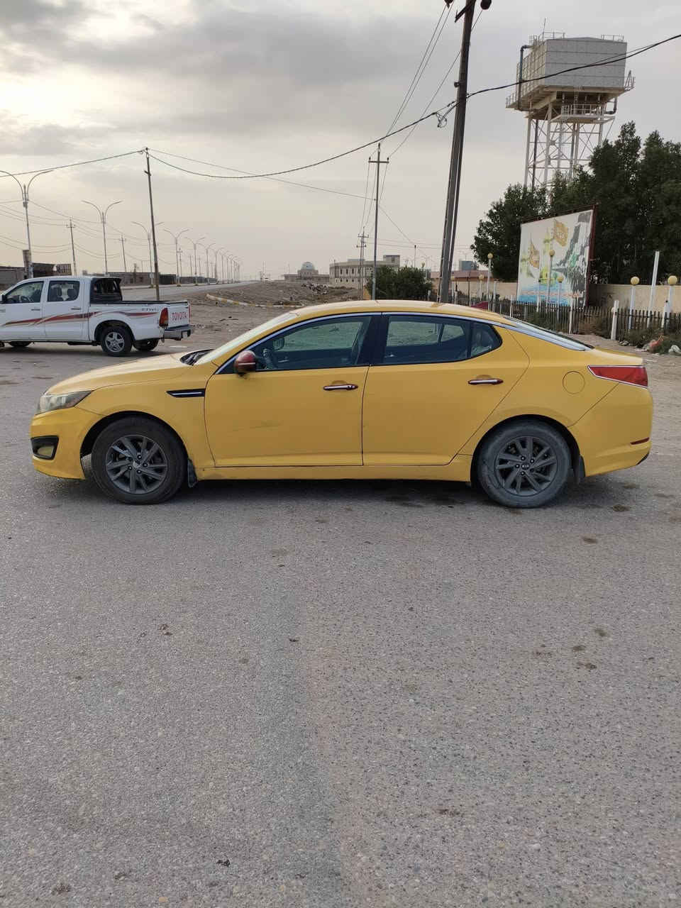 السلام عليكم كيا اوبتيما للبيع 13مشروع وطني كامل مواصفات بصمه شاير بل مرايات تحكم ستيرن السيارة ماطالعه بل صوره حلوه ما غاسلها بيها تراب مكينه وكير خير من الله السعر 89 وبيها مجال العنوان الناصرية الجبايش ***********
