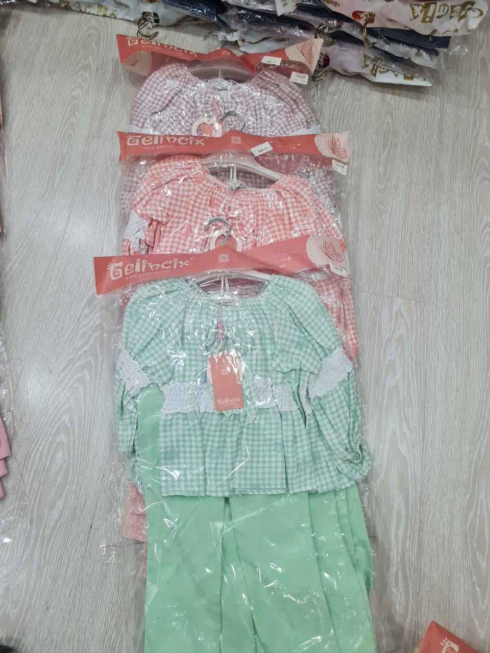 500قطعة 
سعر 💥🔥


**إذا كنت صاحب هذا الإعلان وتريد حذفه لأي سبب، رجاءا أرسل رسالة إلى الدعم الفني**