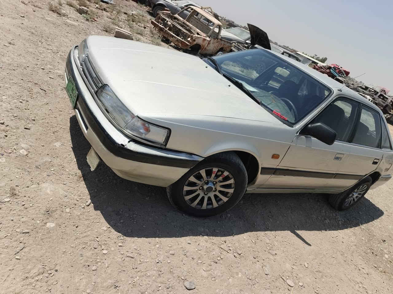 سلام عليكم مازده 626 جنطة كير عادي شرط محرك 8 بخ بي صرف يمشيك سنتين ثلاثة طغم جديد اربع تايرات جدد اربع جامات كهربائي شغال قفل مركزي شغال وايرمنية كله شغال مصبوغة حزام سقفها بدون صبغ رقمها فحص نينوى سنوية ابيض شرط تحويل عليها غرامة 100 الف سيارة ما ناقصها شي سعرها 23 ورقة فقط ابيع بدون مراوسة او اقساط مكاني موصل سهل نينوى قرية بازوايا ***********  ***********
