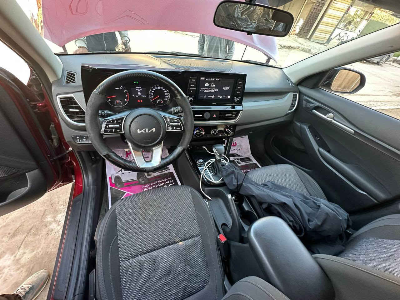 كيا سيلتوس  خليجي2023  
حادثها جاملغ امامي تبديل جاملغ خلفي بارد 
 دعاميه تبديل وربع بنيد صبغ 
ماشيه 33000km
سعرها 143 ورقه وبيها مجال 
رقم / *********** بغداد, العراق
