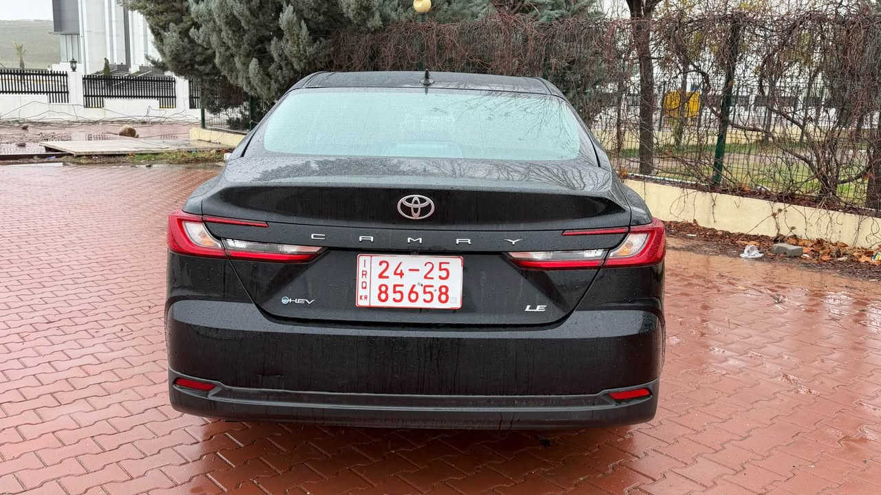 بو فروتن
تويوتا كامري موديل 2025 
هايبريد+بنزين
صبغ جملغ+دةركة
 مواصفات LE
 شاشة كاميرة تحكم ستيرن
 رادار بيش و باش
 لايت زينو
 موبايل شحن
 ريفه جوون
 2000 مايل
سعر 225ورقة و مجال
  *********** Singapore
