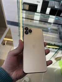 ١١ بروماكس  مبدل شاشه وبطاريه اصلي  ذاكره ٢٥٦  تك سيم  نظافه ٩٩٪؜ بس ب...