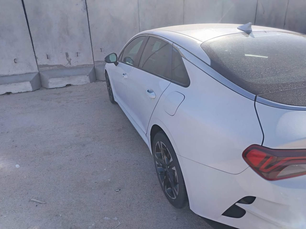 سلام عليكم k5 2023 مبدل بنيد فقط سياره جيتي الاين محرك 1600 تيربو🏁 رقم ***********
