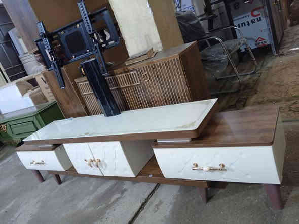 معرض تكريت للاثاث المنزلي للجمله والمفرد
ميز بلازمه يتوفر جميع القياسات وللوان مختلفه ويتوفر لدينا انواع لاثاث المنزلي وبسعار جمله عنوان لمعرض 

تكريت شارع الزهور لحولي مقابل مدرسه كنوز لهليه مجاور مجمع رداد للنشائيه محل ابو عبد الله 🥰🌹

للاستفسار اكثر تصال على الرقم الهاتف او مراسله ع واتساب 
***********
*********** واتساب
