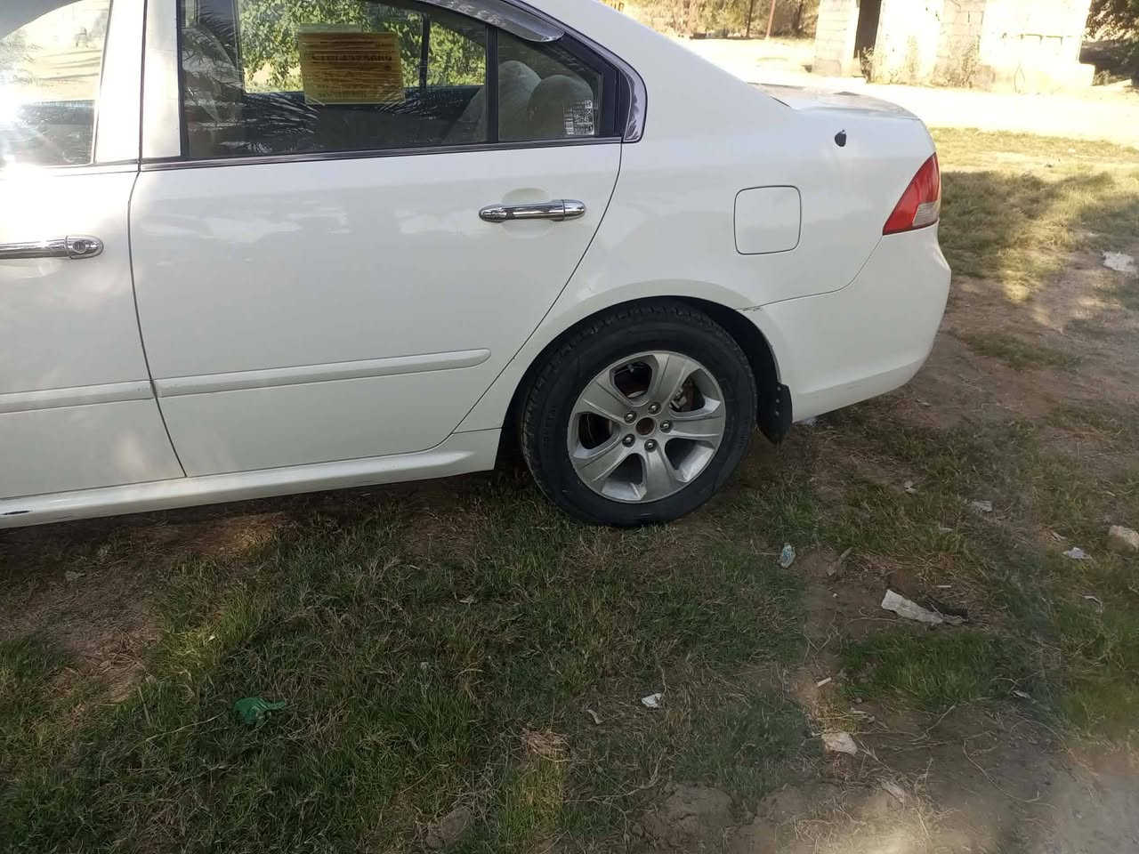 سلام عليكم ورحمه الله وبركاته
او بتمة كيا البيع موديل 2009

سيارة وارد خليجي 

سيارة عميةة 

بيهة بارد بل ههلالات 

و الباقي مكفول كفالة عامة 

سيارة مراوس 

ب كياا بنكو حملل 

كون موديل 2020او فوكك

السعر 127او بيهة مجال قليل 
***********رقم الهاتف 
🫡🫡🫡
