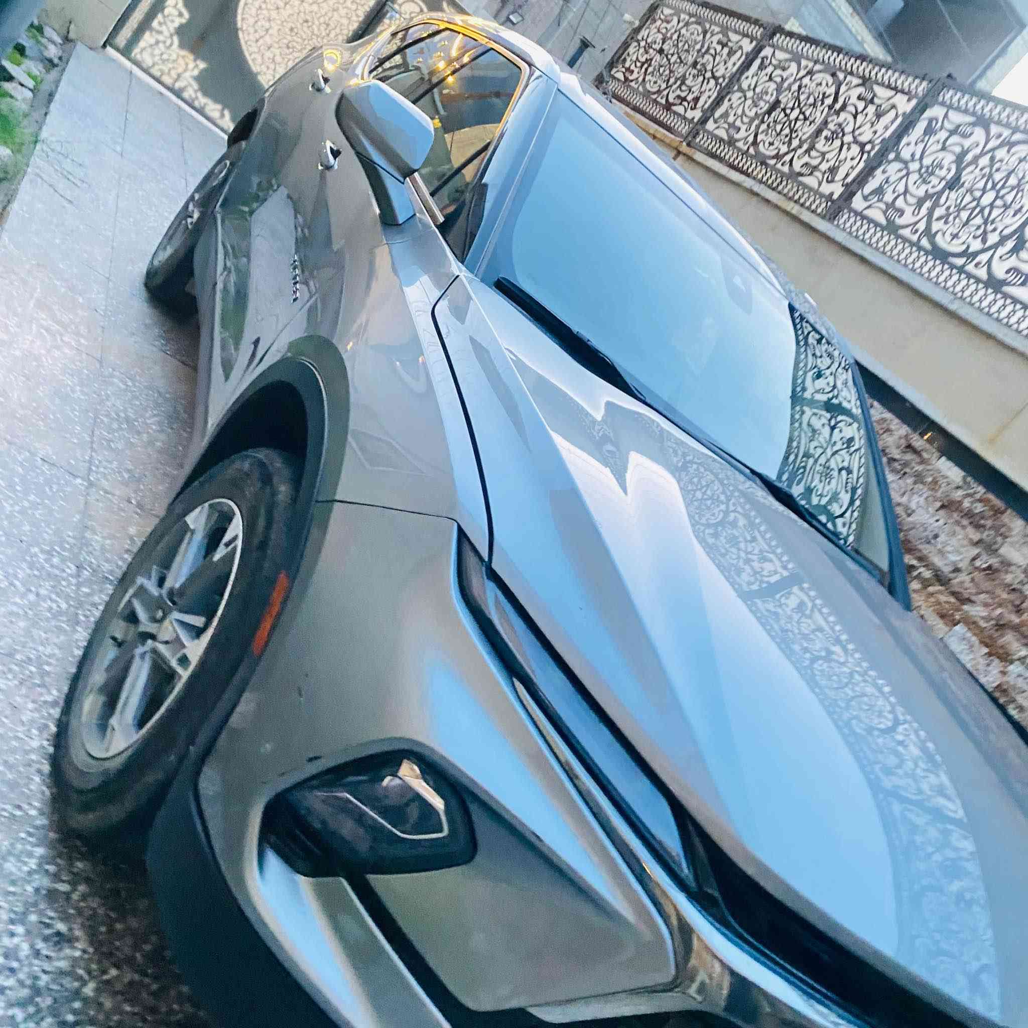 بيع او مراوس حسب القناعه 
شفروليه بلايزر 2023 رقم أربيل باسمي الشخصي ماشيه 24 الف ميل جديده سياره جاهزه تبريد ثلج حادثها صبغ ربع البنيد فقط كير مكينه محرك راديترات كفاله مكاني بغداد الكراده 
للاستفسار 
*********** 
متواجد واتساب بغداد, العراق
