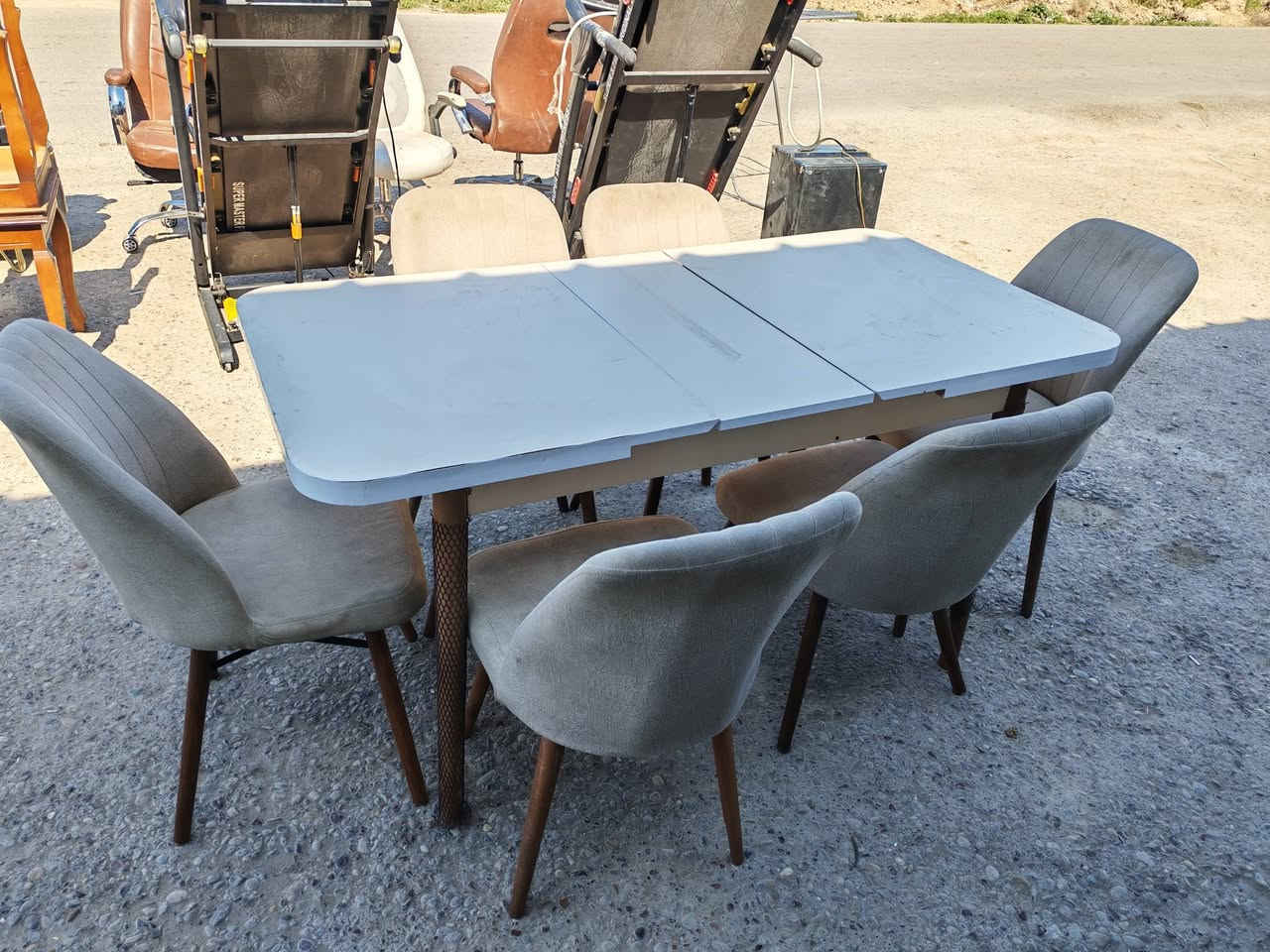 على بركة الله تعالى
وصلت بضاعة مستعمل
عنواني بغداد التاجي قرب منشأة نصر طريق زملة حمدي
رقمي للتواصل
***********
***********
