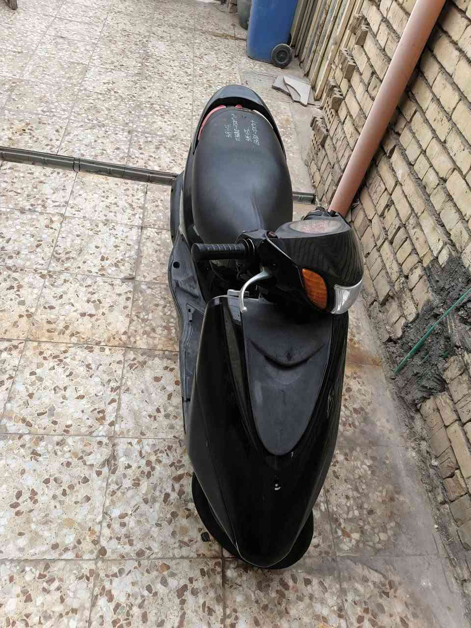 السلام عليكم شباب دراجه بريس للبيع
دراجه اي نقص مابيه كله شغاله نضيفه مكينه خير  من الله 
دراجه سلف هندر باتري كلهن بلاديات اي نقصى مابيه السعر 600 وبيه مجال قليل مكان بغداد المشتل شارع مطبك 
***********
