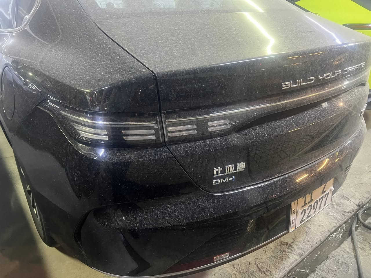 السلام عليكم متوفر بي واي دي موديل 2025
ديستروير لون اسود

مرقم بغداد جاهز

عدد 2

ارقام مميزه

مع كافة ملحقاته

ارضيات وماسحات ومنفاخ وفوم

السيارات موجودات بلعامريه

الاتصال

***********
