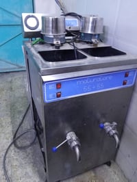 بسترة للبيع حوضين سعرها 800$ دولار  07700318101