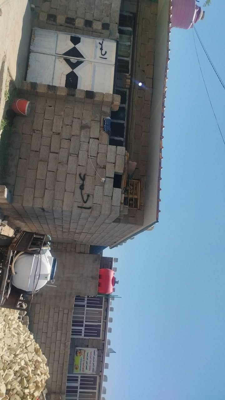 السلام عليكم ورحمة الله وبركاتة
مشتمل للبيع حي جواد 
التواصل هذا رقم الهاتف 
***********
