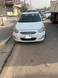 أكسنت خليجي  موديل 2011  مكينة 1600  فول مواصفات  بيها صبغ جاملغ خلفي ...