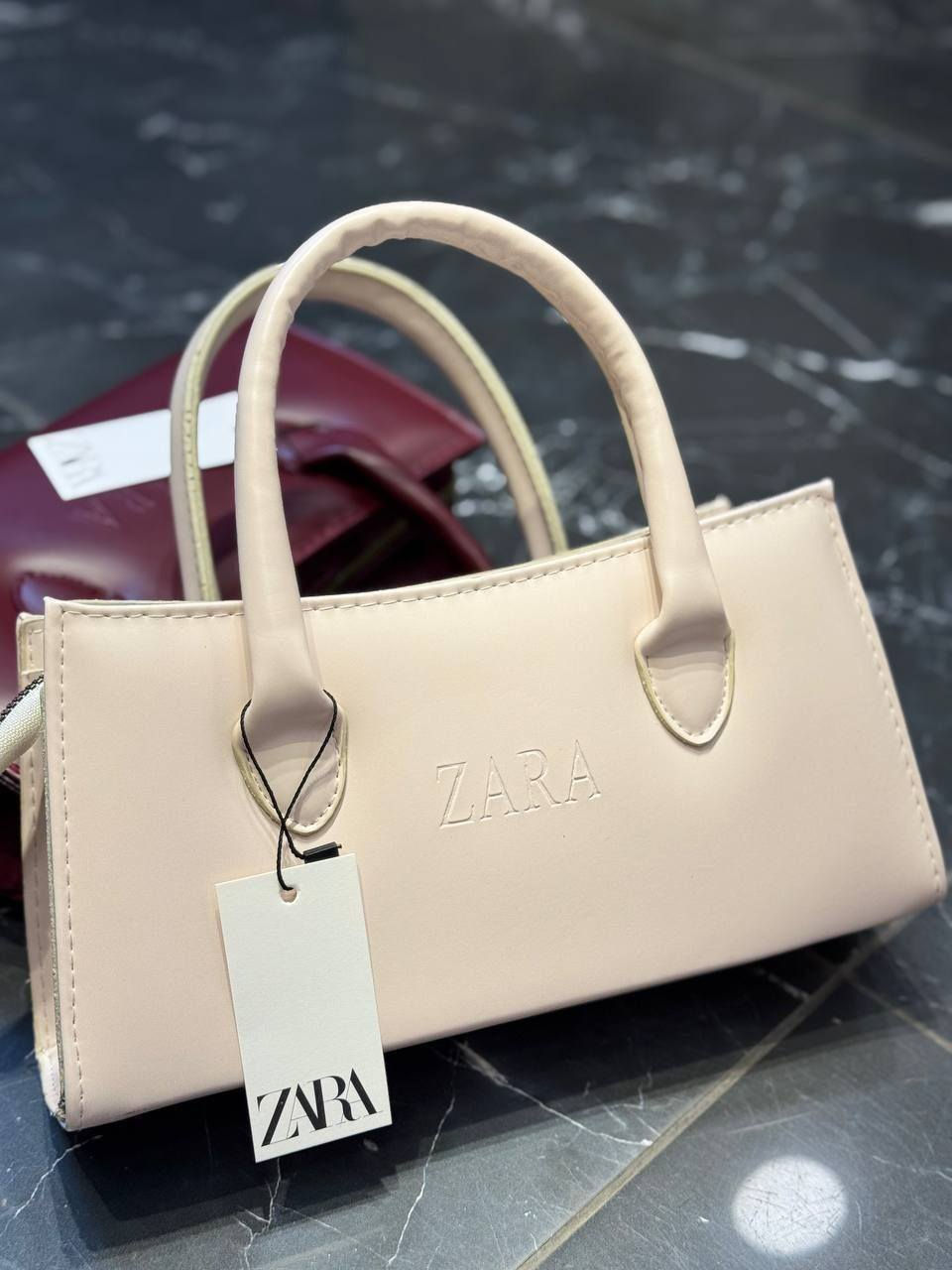 جنط نسائية تركية 🇹🇷
أناقة وجودة في كل تفصيلة ✨


**إذا كنت صاحب هذا الإعلان وتريد حذفه لأي سبب، رجاءا أرسل رسالة إلى الدعم الفني**