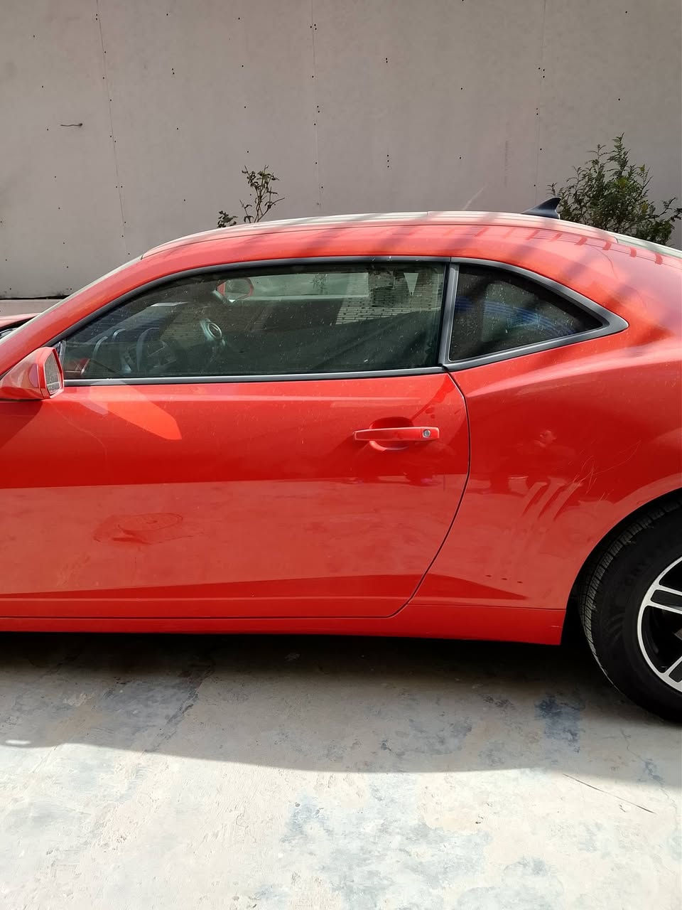 السلام عليكم
كمارو Rs
2013
محرك ٦ سلندر
محرك حاويه جديد
شركة هارلم
صدر خلفي وامامي جديد
السيارة كلين تايتل 
تدفئه تبريد كله شغال
السياره نظيفه جدا
السعر ١١٥
***********
