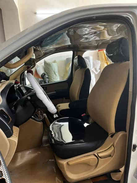 تفصال تلبيسات كشن  وتفصال سفريات استاركس  العنوان حي بدر مقابل نفق الواسطي ***********
