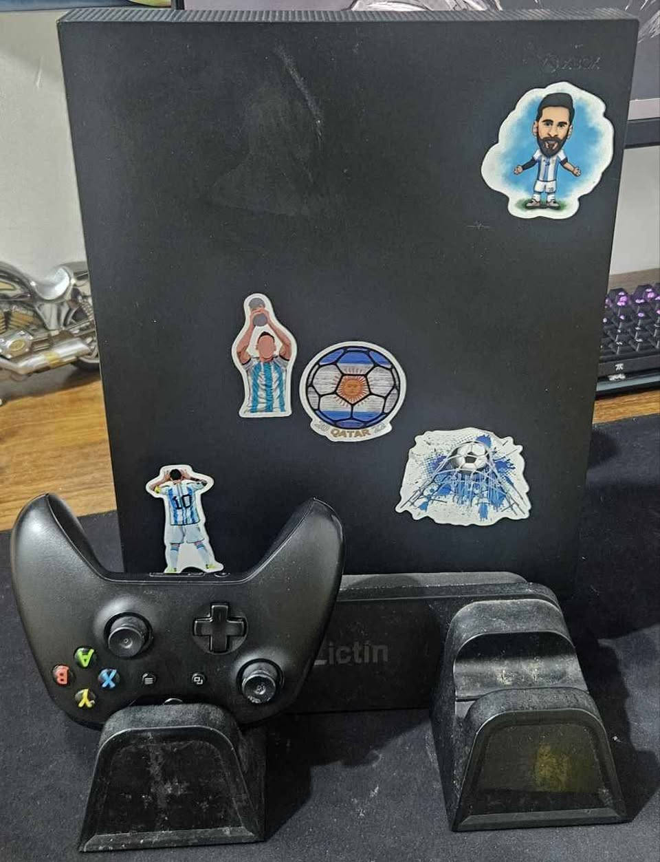 توصيل مجاني

جهاز xbox one x مطابق مع الكرتون جهاز نضيف جدا مع جويستك اصلي و كيبل التشغيل كامل ملحقات ويحتوي على العاب مملوكة بل جهاز معروضة + كولر خاص بل جهاز + بطارية للجويستك 
سعر الجهاز 230 النجف, العراق


**إذا كنت صاحب هذا الإعلان وتريد حذفه لأي سبب، رجاءا أرسل رسالة إلى الدعم الفني**