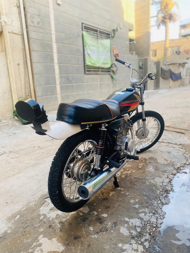 دراجه للبيع ارشه21 محرك ما مفتوح  ادراجه شلعه ومعدل فول اوراق 7 شاصي نامه ادراجه كامله ما عايزله شي 2021 ول تعميره2025 ول مكان بابل شارع 80 ول سعر550 وبيه مجال ما متواجد عل فيس وهذه رقمي ***********
