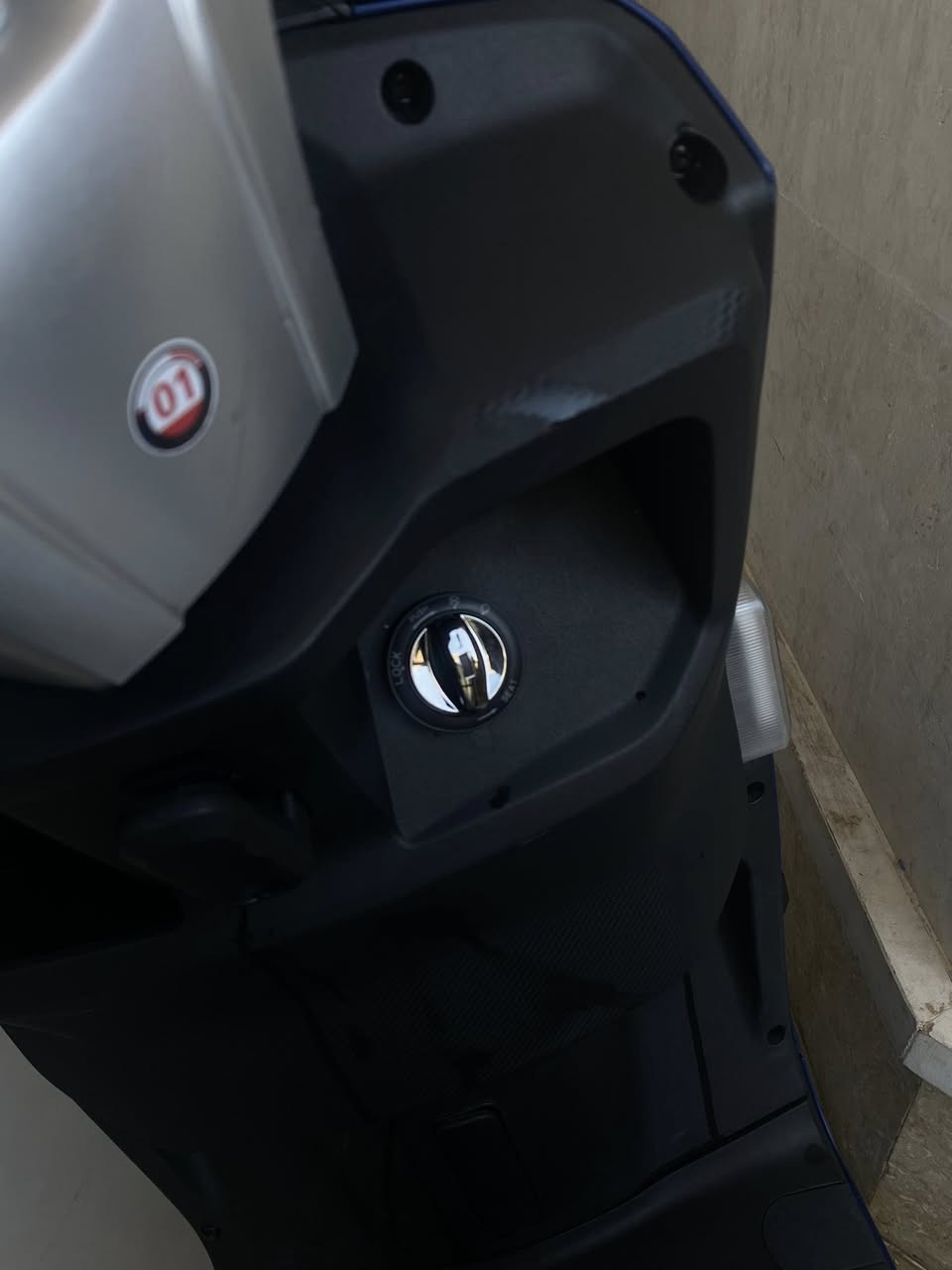 دراجة شحن الصاعقه دبل بصمه استخدام قليل صار شهر و15يوم من اخذته السعر 800وبي مجال العنوان الانبار الزرعة
 بيع مستعجل ***********@إشارة
