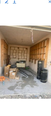 رفوف خشب للبيع الاتصال على الرقم 07702897159