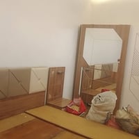 غرفه نوم 6 قطع وكنتور للبيع بس مناسب مستعجله على للبيع لغرض الانتقال ل...