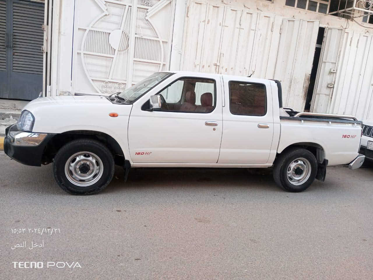 نيسان للبيع موديل 2013 رقم ذي قار تفاصيل الاخرئ لاتصال على ***********
