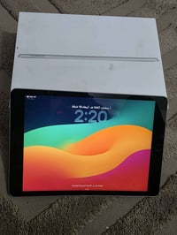 ايباد ٩ • ٦٤ • مع الكارتونة