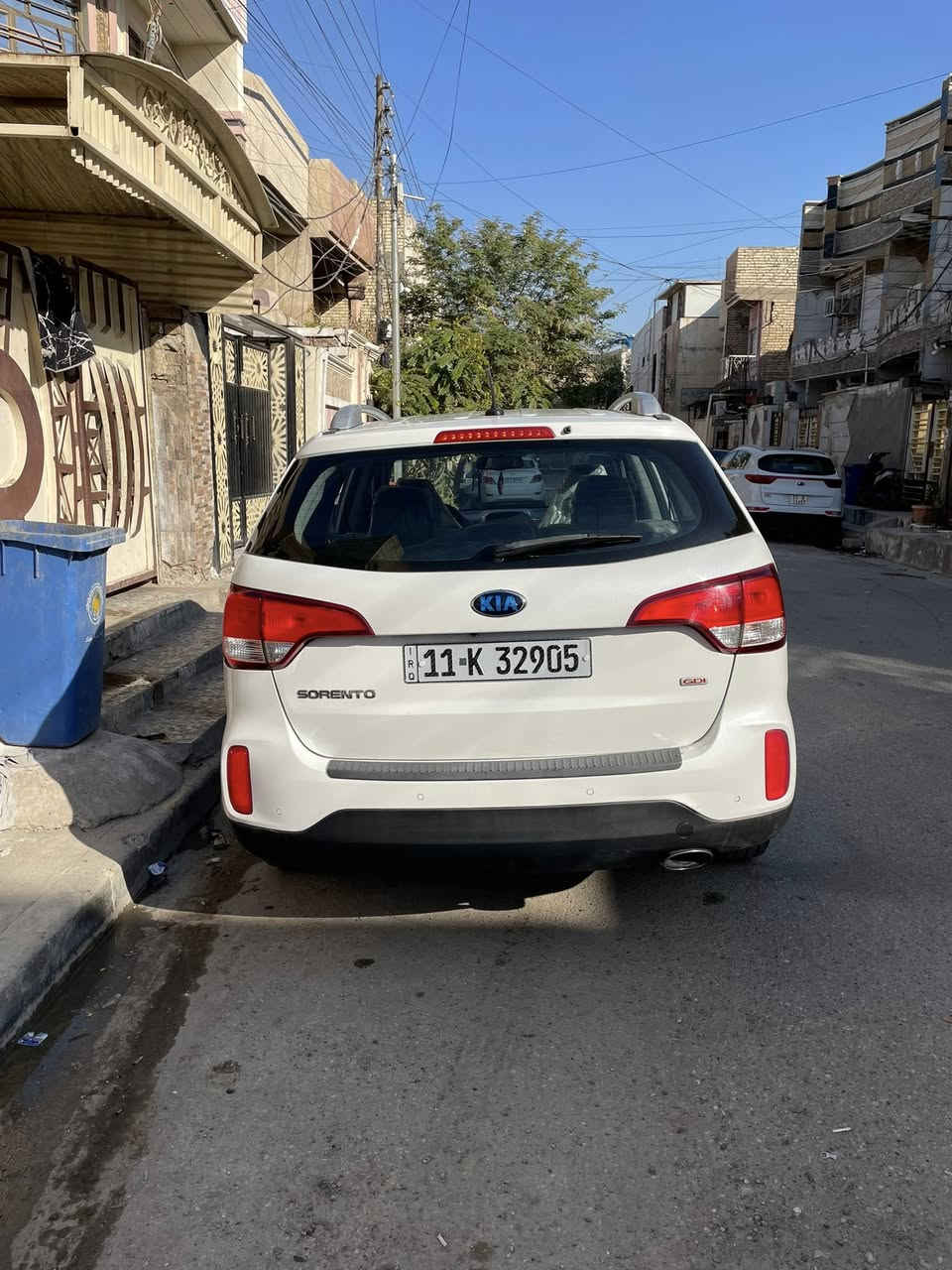 السلام عليكم سورنتو 2014 وراد امريكي حادثه رباعه جاملغ الايمن والايسر صبغ بس ربع الجاملغ فقط سياره كشره كلش نظيف رقم الجديد بغداد سونار مرافق ويه الصور وصور الحادث هم مرافقه مكان سياره بغداد الحريه حي السلام رقم للتواصل *********** السعر 145 ورقه وبيه مجال للطيبين
