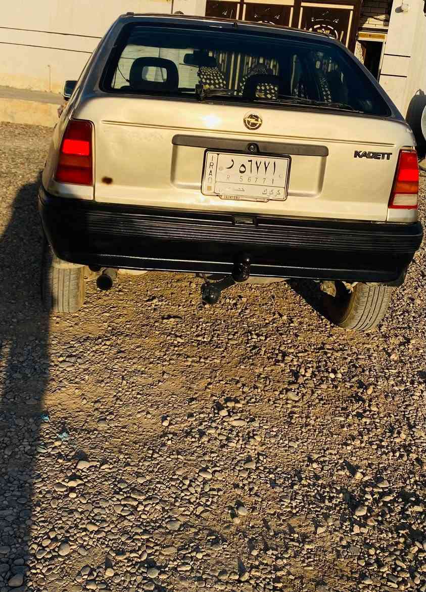 السلام عليكم 
للبيع اوبل كاديت موديل 1991
رقم كركوك مشروع وطني شرط التحويل محرك وكير شرط مصبوغه  صدر نص عمر تايرات جدد شادهن سياره خير من الله ترايها للبصره السعر المطلوب 20 وبها مجال حك الجيه ***********
***********
