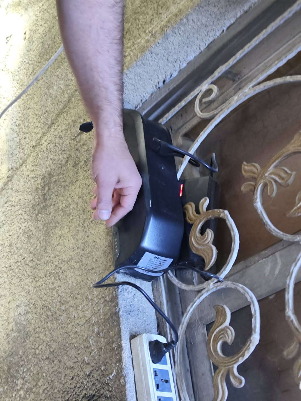 للبيع السعر800 الدراجة كهربائية جبلي ( FAT TIER ) ماركة [SMART RAVEL] 
[ BRUSHLESS MOTOR POWER - 1000W ] قوة الماطور 
[ LITHIUM BATTERY ] بطارية ليثيوم 
[ BATTERY CAPACITY (BMS) - 48V _ 20Ah ] 
سعة البطارية مع نظام حماية عالي 
[ MAXMUM SPEED - 50KM/h - ] سرعة تصل الى 
[ DISTANCE UP TO - 50KM ] مسافة تصل الى 
[ Brake Hydraulic Disc Brake ] بريك هايدروليك دسك 
[ GEAR SHIMANO 7 SPEED ] گير شيمانو 7 سرع
[ LED LIGHT WITH INDICATOR ] لايت لد مع اشاير 
[ LCD COLOR DISPLAY ] شاشة عرض السرعة والشحن والمميزات
[ TIRE SIZE - 20 × 4.0 - FAT TIER ] تاير جوده عاليه بطبقات حمايه ضد الثقب 
[ WATER PROOF ] مقاوم للماء 
ملحقات :- 
جنطة / قفل / بم / ادوات التركيب والصيانة / سيباية خلفية 
واقيات ماء / شاحنة بطارية .


**إذا كنت صاحب هذا الإعلان وتريد حذفه لأي سبب، رجاءا أرسل رسالة إلى الدعم الفني**
