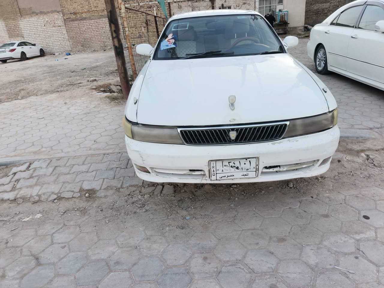 سلام عليكم سيارة لبيع شيزر رقم نجف سعر ٤٠  ورقه بيه مجال كلش سيارة ما عيزه بس تبريد ***********
