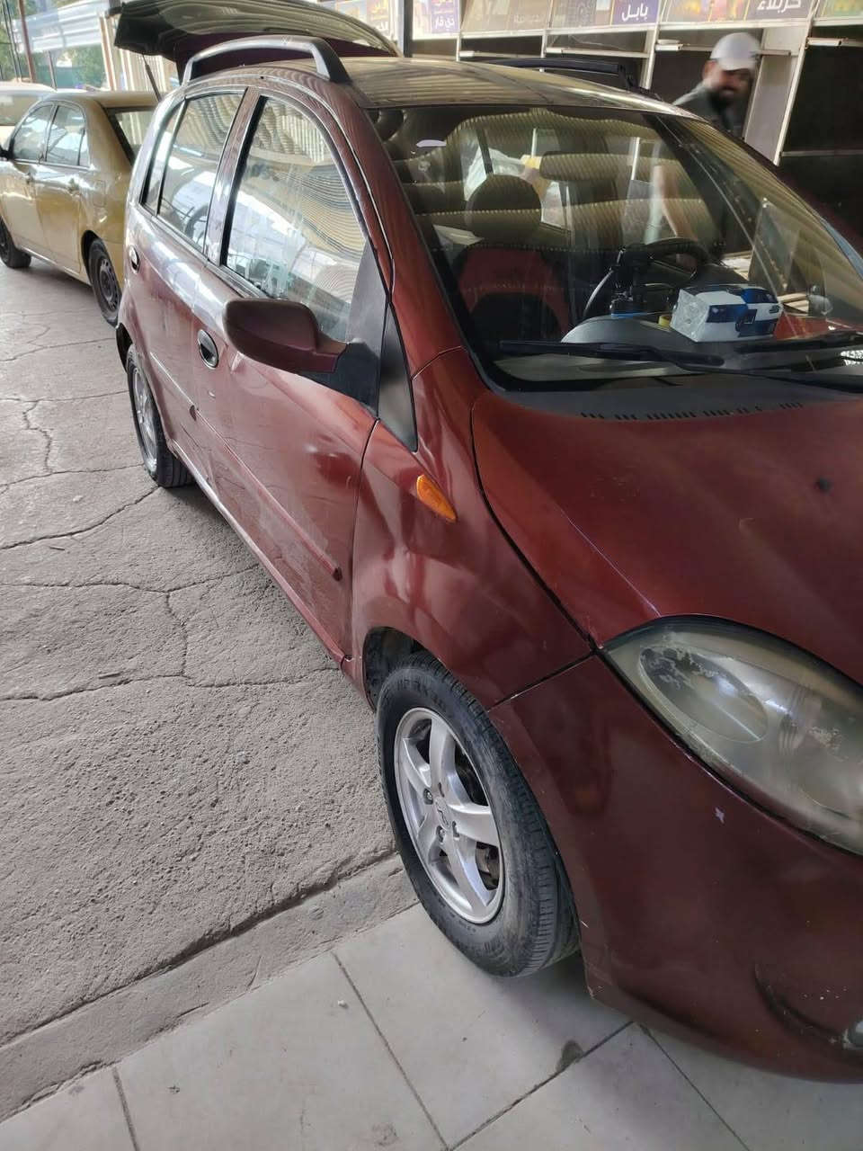 السلام عليكم البيع اي وان موديل 2013 مفوله من ضربه وصبغ وتبديل مكينه وكير أوتو تبريد صدر امامي خلفي كهربائيات تخم تاير كله جديد مكان بغداد غير متواجد عل فيس اتصال *********** تحياتي الجميع
