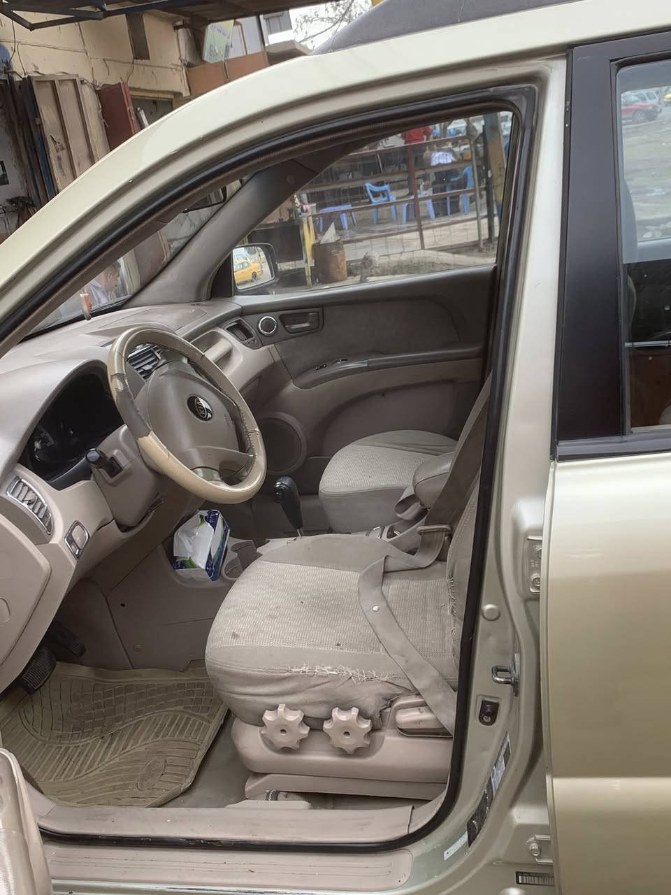 سلام عليكم سياره سبورتج مكينه وكير وحداديه جدد الله شاهد سياره مصبوغه عام ال جماليه سياره مديل 2007سعر:110وبيهه مجال 
مكان سياره بغداد
وجزيل شكر 🌹
رقمًالهاتف:***********
