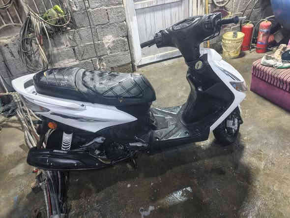 السلام عليكم جي تي ار موديل 16 للبيع مقبوله كفاله عامه سعر 1250 وبيها مجال او مراوس حسب القناعه مكان بغداد بلديات مقاطع الكهرباء ***********
