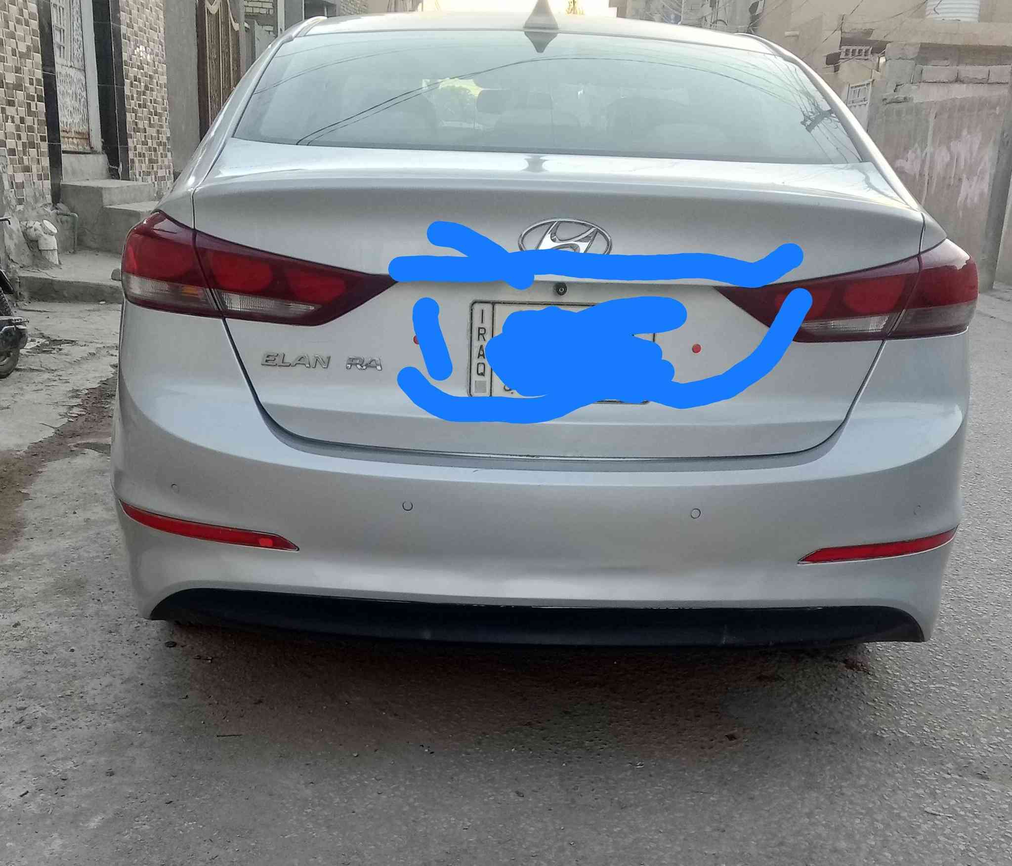 سلام عليكم  النترا للبيع 2017كيرATمافتوح  ومحرك 2000دوش مافتوح سيارة جاهزه بيها ضربة بالجنطة بدون دواخل وبيها  طخات صغيرة مثل ماموضح بالصور السعر120وبيها مجال
الاتصال***********
اتصل وبيك خير ودلل👆👆 
مواصفات السياره
  نص فول   تحكم استيرن  
كامره  
نضام ايكوhttps://t.me/carssofiraq
