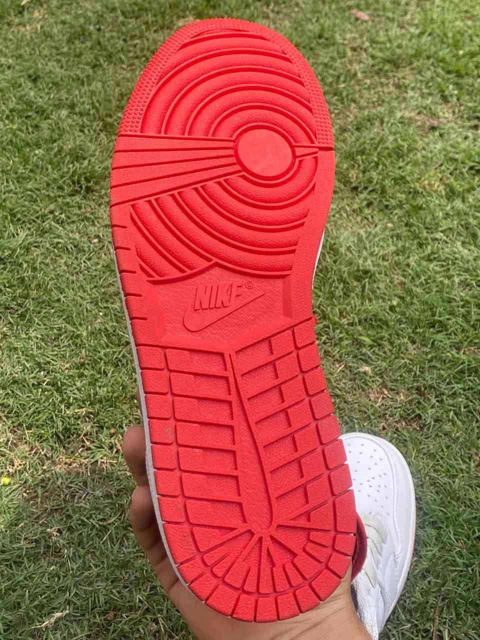 Nike Air Jordan 1 Low White Gym Red Black

الحاله:اصلي جديد بحاله الوكاله 100%
القياس: 44
السعر: 30


**إذا كنت صاحب هذا الإعلان وتريد حذفه لأي سبب، رجاءا أرسل رسالة إلى الدعم الفني**